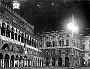 notturno in piazza fine anni 40 (Daniele Zorzi)